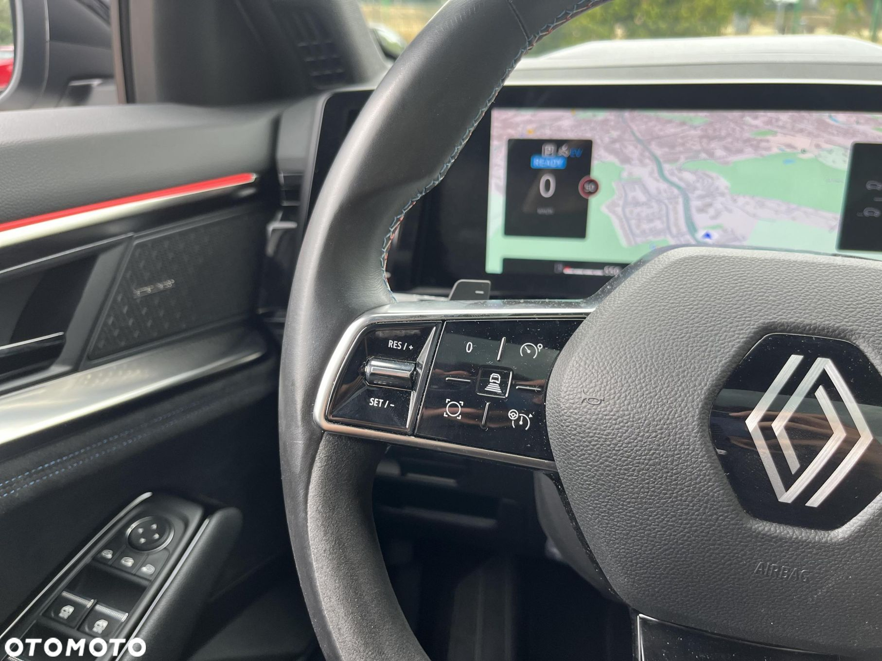 Renault Austral 1.2 E-Tech Full Hybrid 200 Iconic esprit Alpine MMT - 28
