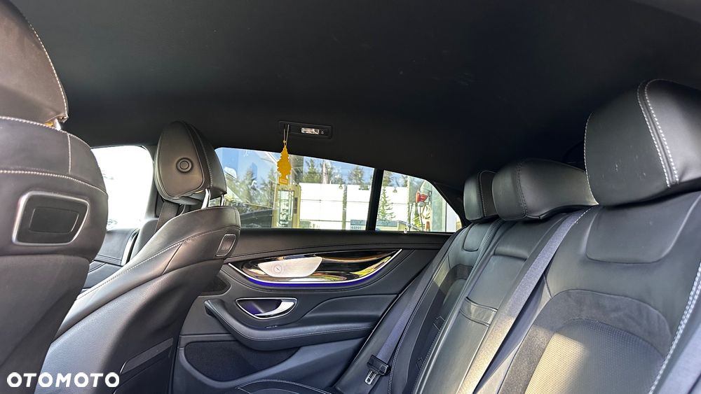 Mercedes-Benz AMG GT 43 4-Matic+ - 12