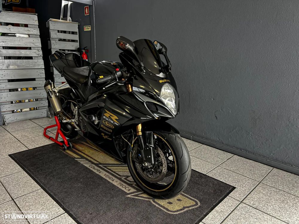 Suzuki GSX-R - 2