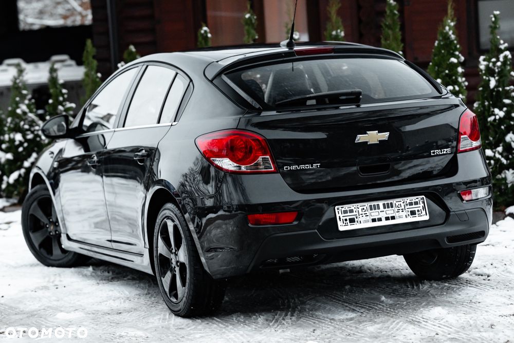 Chevrolet Cruze 1.8 LT - 9