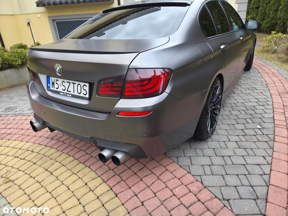 BMW Seria 5 535d - 32