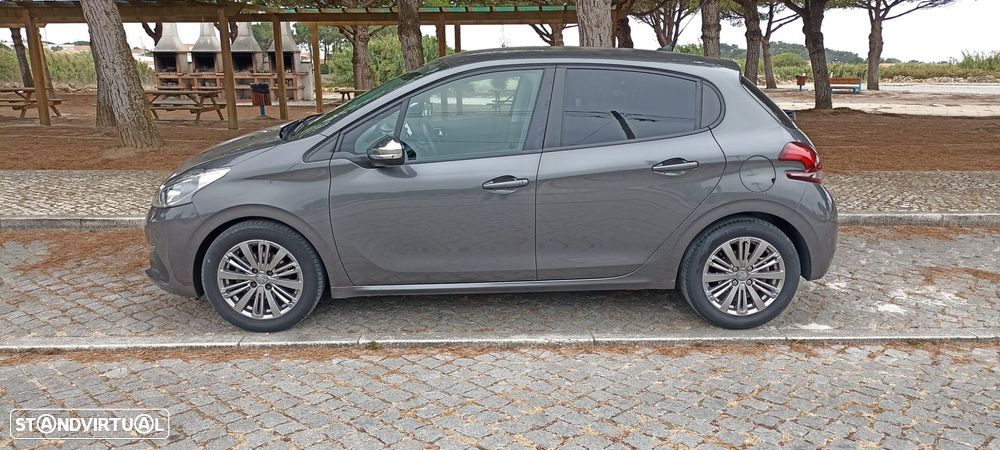 Peugeot 208 1.5 BlueHDi Active Business Pack - 2