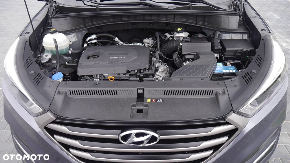 Hyundai Tucson blue 1.7 CRDi 2WD Intro Edition - 35