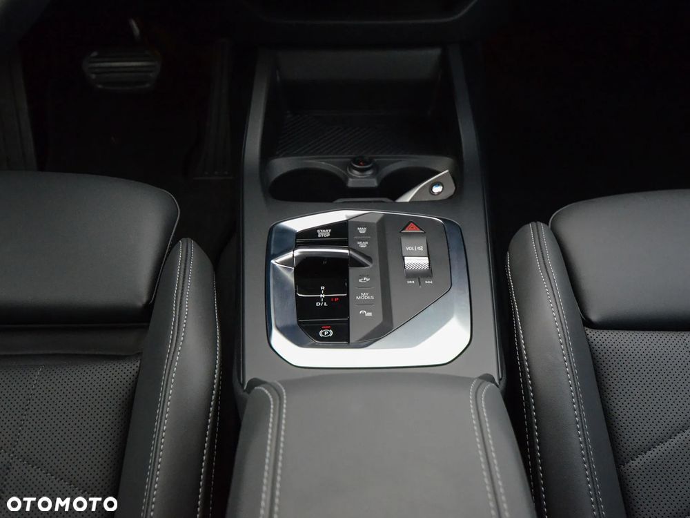 BMW Seria 1 120i M Sport - 35