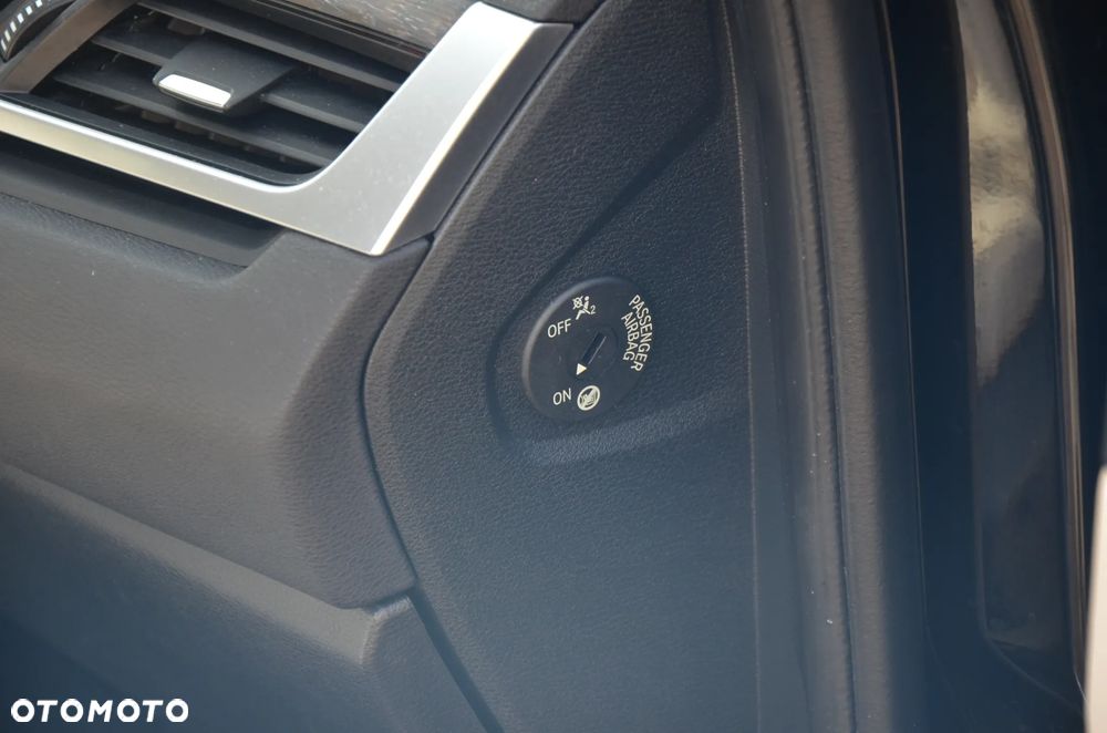 BMW X1 xDrive25d xLine - 26