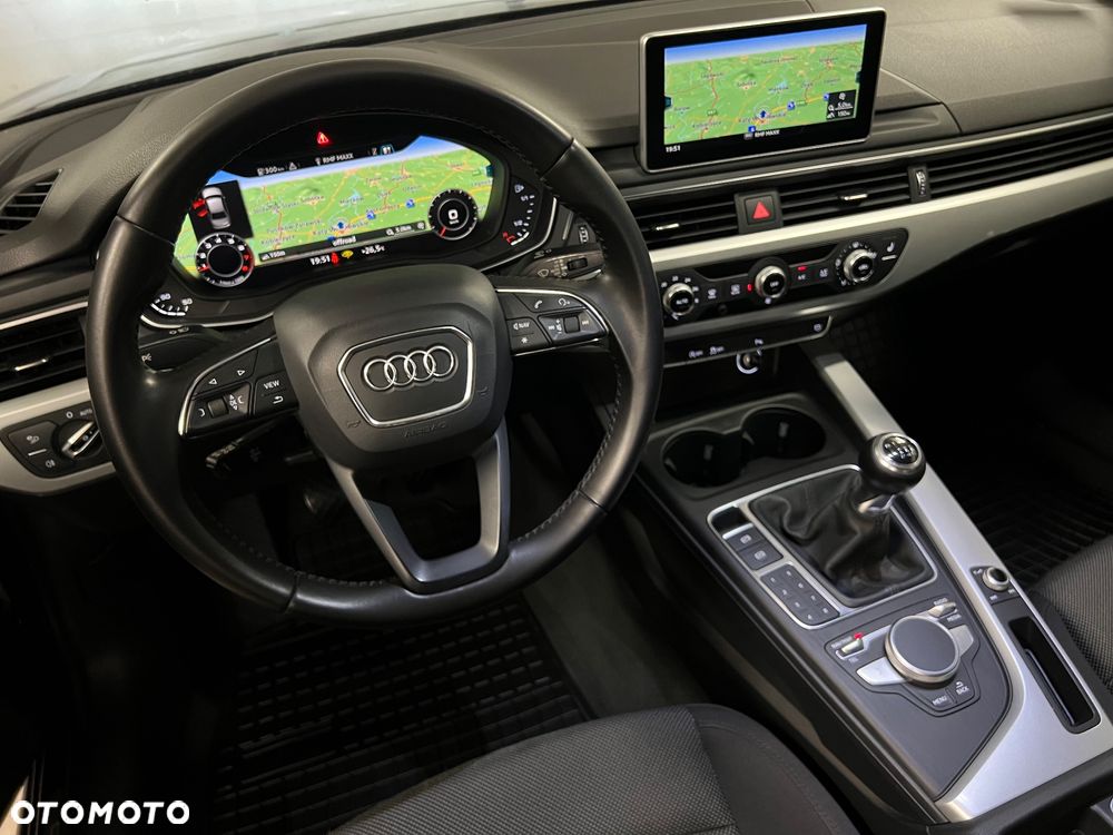 Audi A4 Limousine 1.4 TFSI Sport - 29