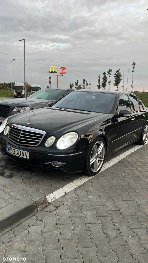 Mercedes-Benz Klasa E 320 CDI 7G-TRONIC Avantgarde - 4
