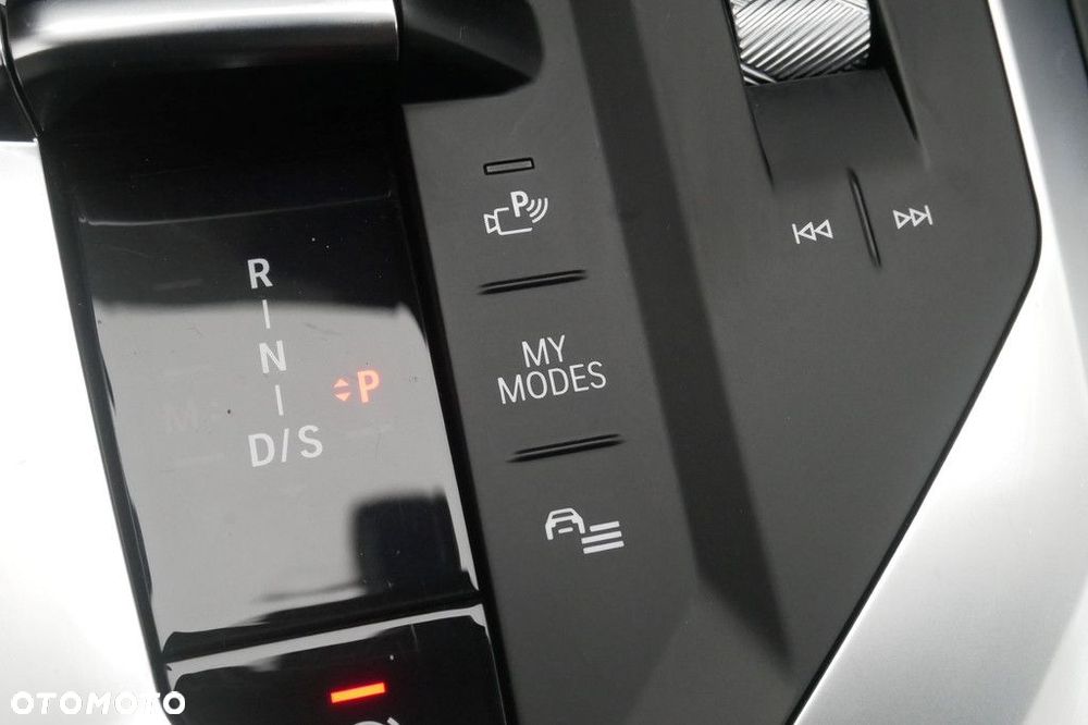 BMW Seria 1 123 mHEV xDrive - 21