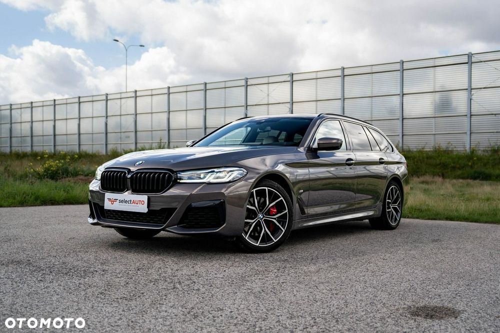 BMW Seria 5 530i xDrive mHEV M Sport sport - 2