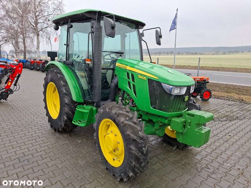 John Deere 5405 4X4 - 3