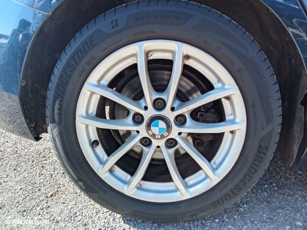 BMW 116 d EfficientDynamics Edition - 11