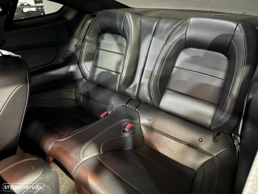 Ford Mustang 2.3i EcoBoost - 9