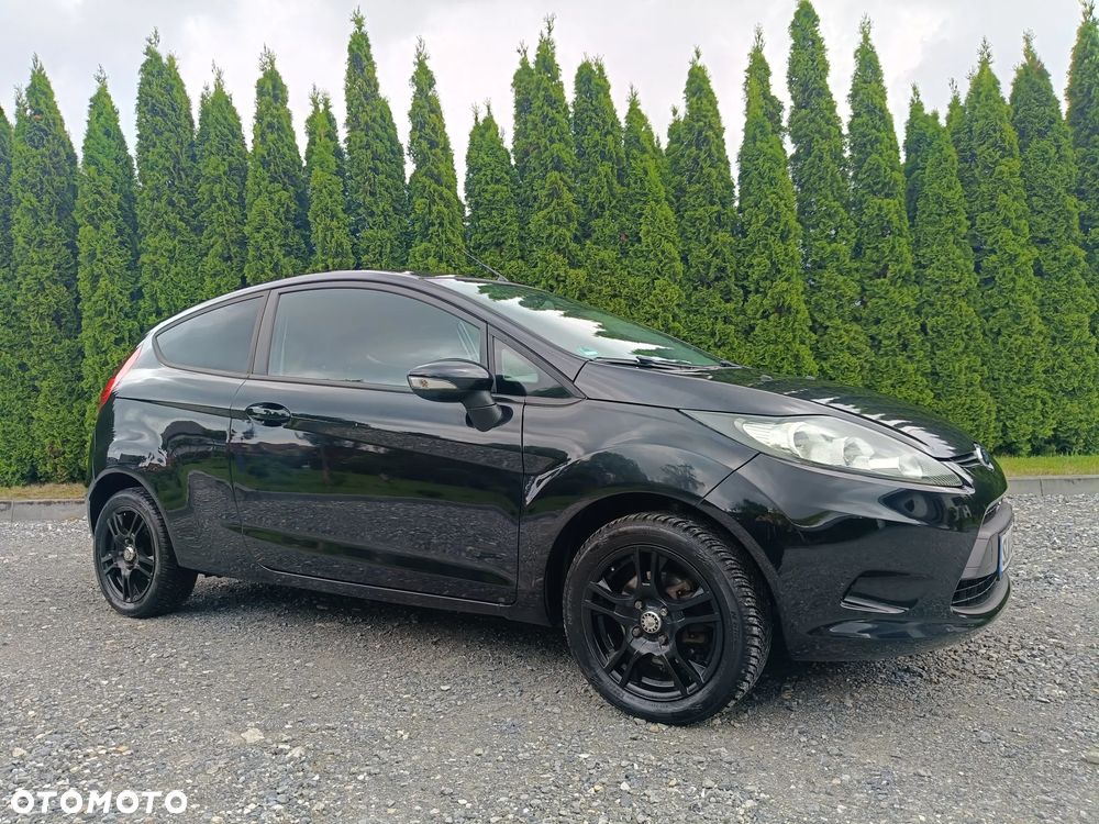 Ford Fiesta - 22