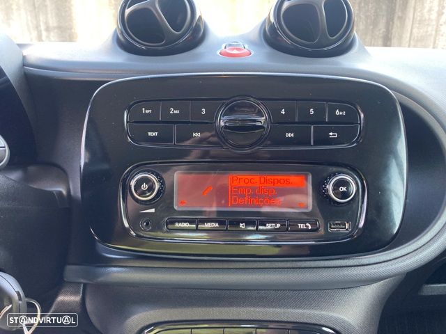 Smart ForTwo Coupé EQ passion - 18