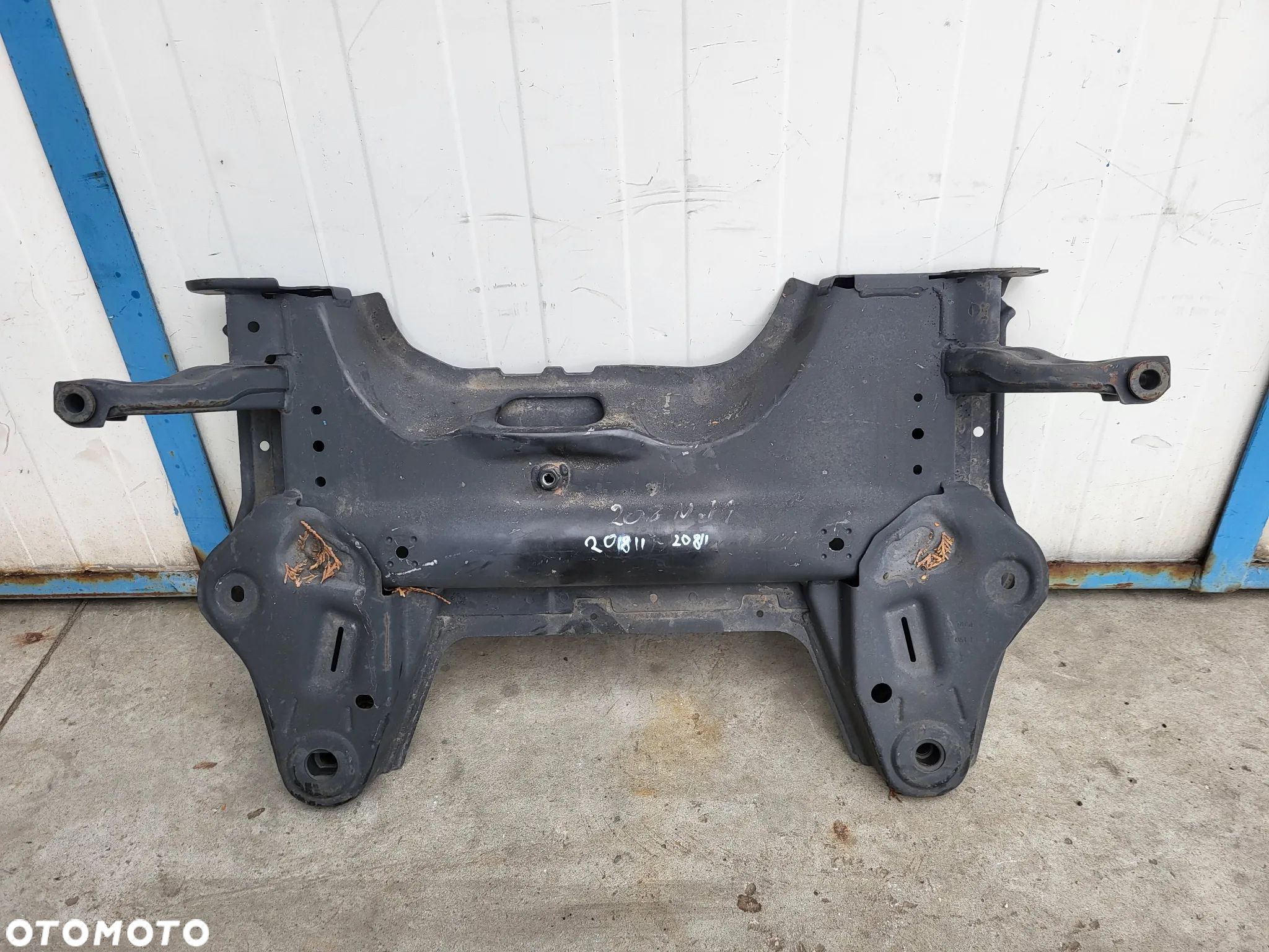 Sanki wózek trawers Peugeot 208 II - 1