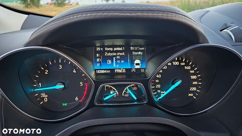 Ford Kuga 2.0 TDCi 4x4 Vignale - 30