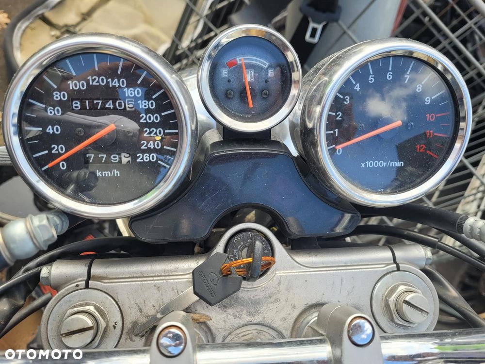 Licznik- Suzuki GSF 1200 Pojemność: 1157 Moc: 72kW Rok: 1996 Benzyna - 1