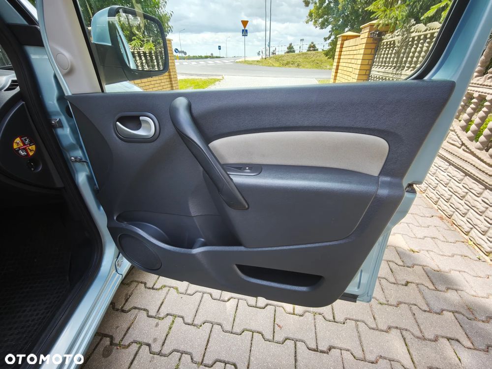 Renault Kangoo 1.6 16V 105 Happy Family - 16