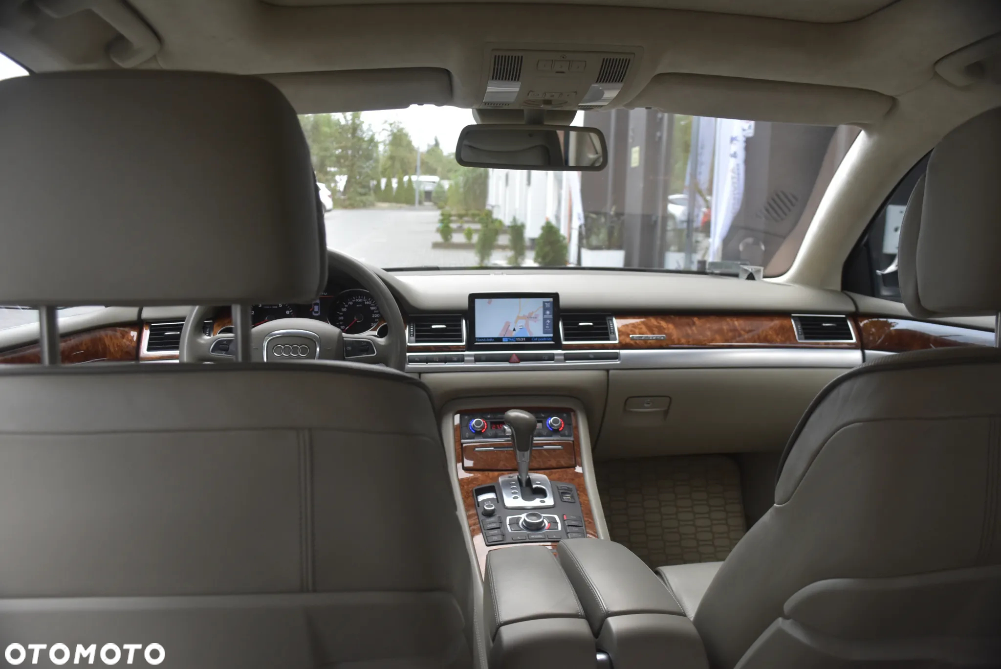 Audi A8 6.0 quattro Langversion - 12