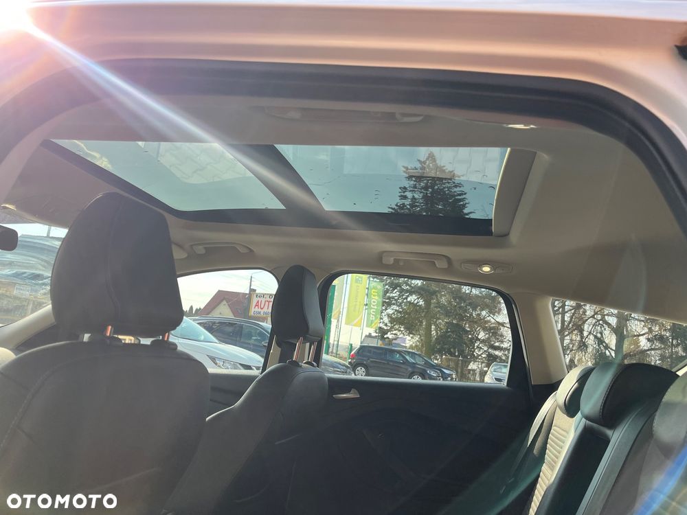 Ford Kuga 2.0 TDCi 4x2 Titanium - 8