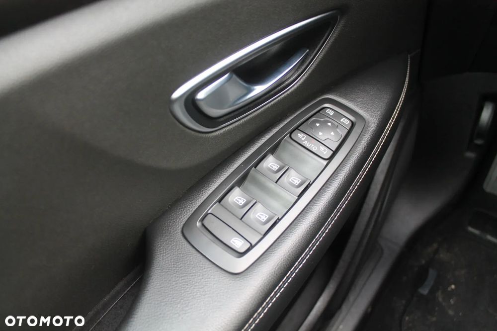 Renault Megane 1.5 Blue dCi Intens - 24