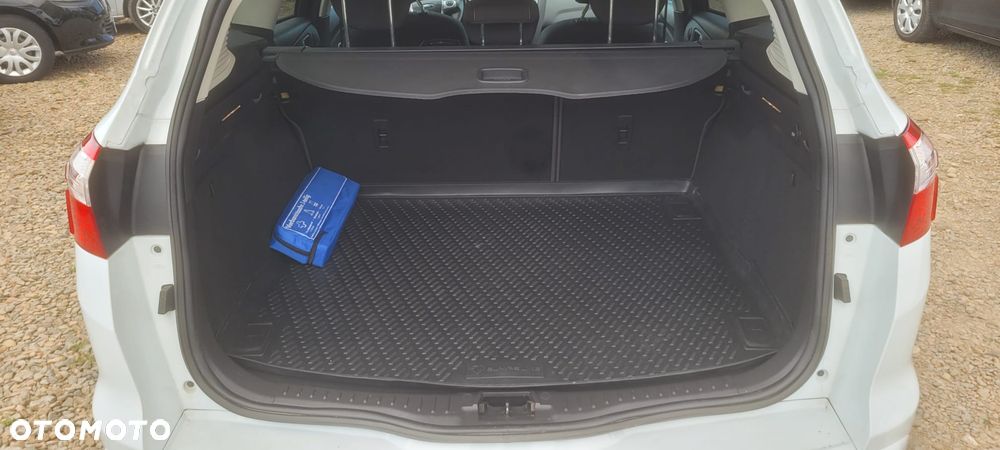 Ford Focus - 14