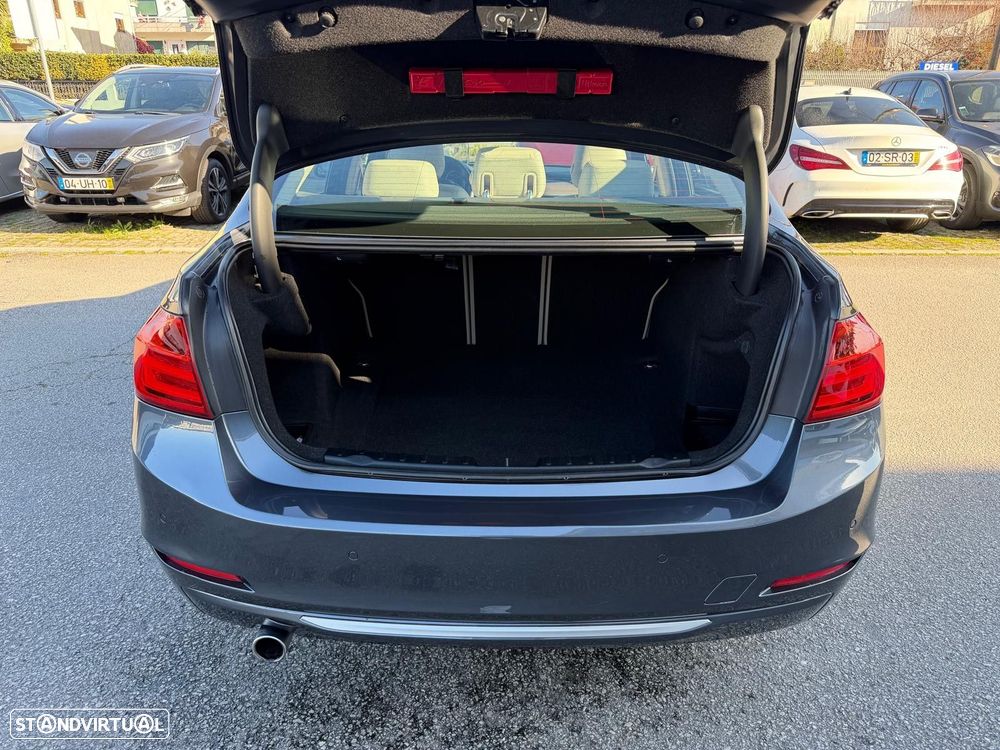 BMW 320 d Line Modern - 13