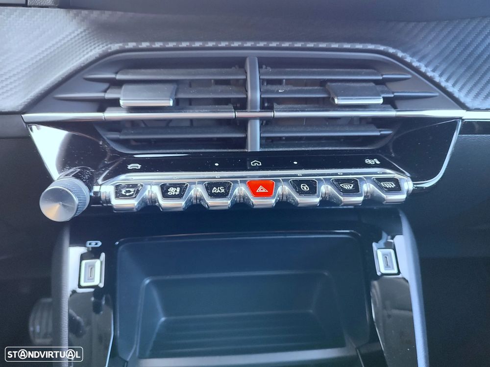 Peugeot 208 1.2 PureTech Active Pack - 16