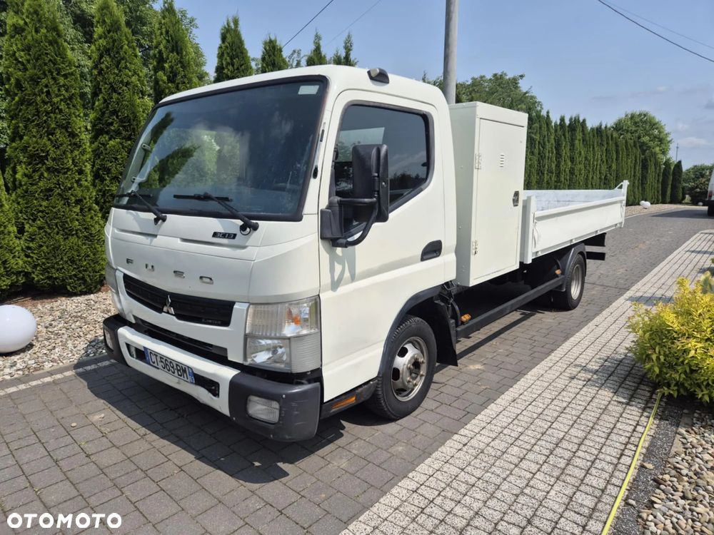 Mitsubishi Canter Fuso - 1