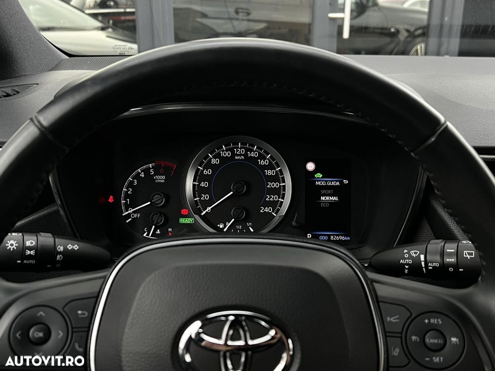 Toyota Corolla - 16