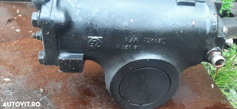 Caseta directie camion/autocar Man marca ZF cod 8098955228 - 4