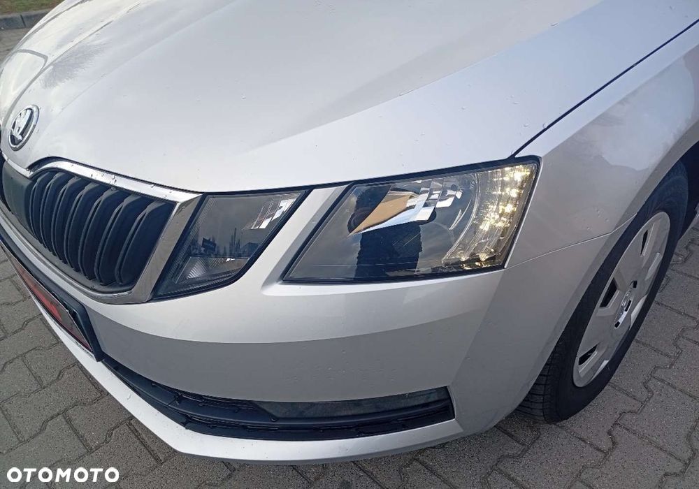 Skoda Octavia - 4