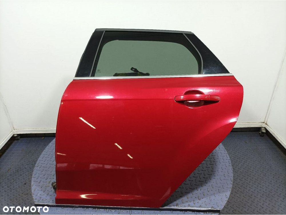 FORD FOCUS MK3 LIFT KOMBI DRZWI TYŁ LEWE TYLNE UF - 1