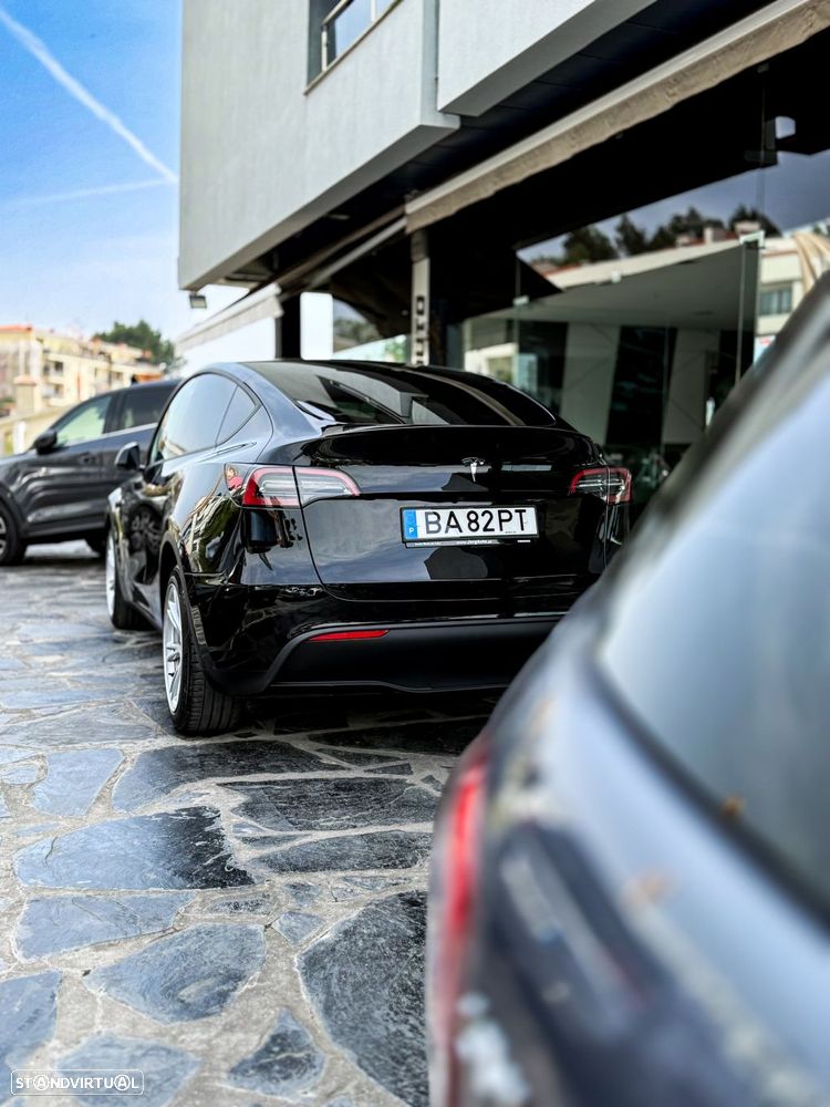 Tesla Model Y Long Range Tração Integral - 12