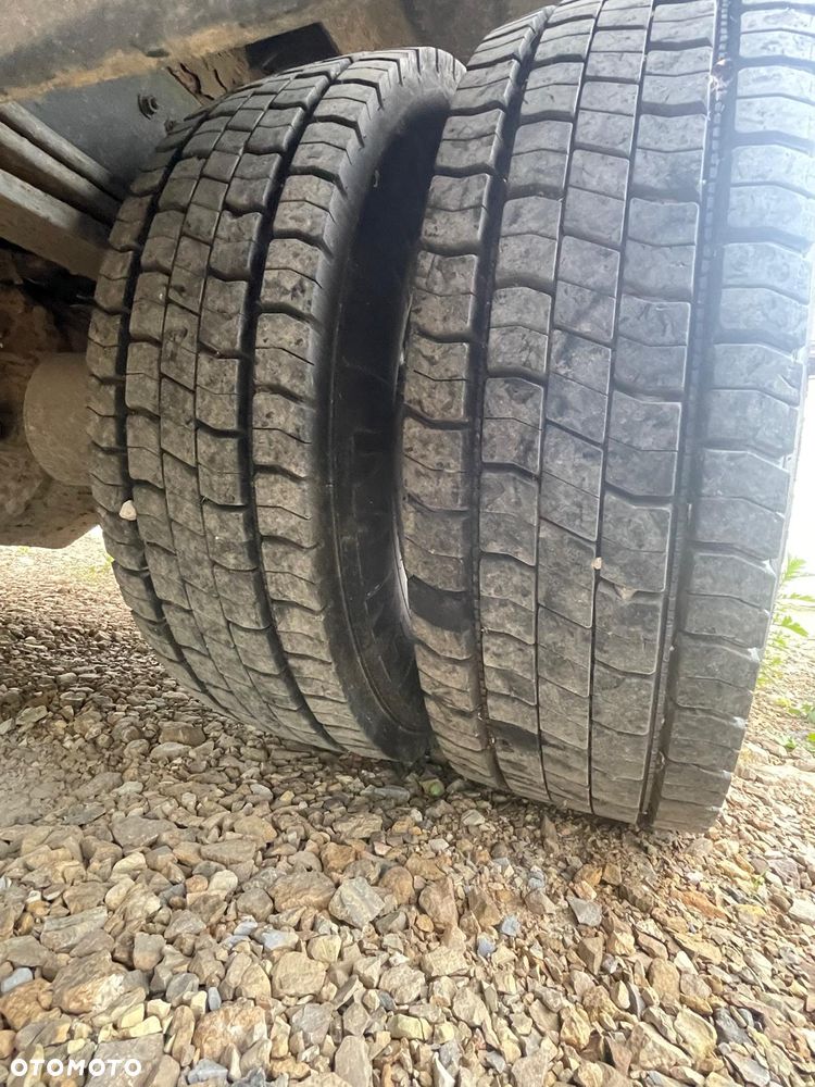 Mercedes-Benz 817 D - 4