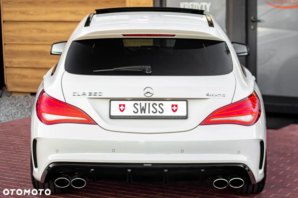 Mercedes-Benz CLA 250 4Matic 7G-DCT Sport - 12