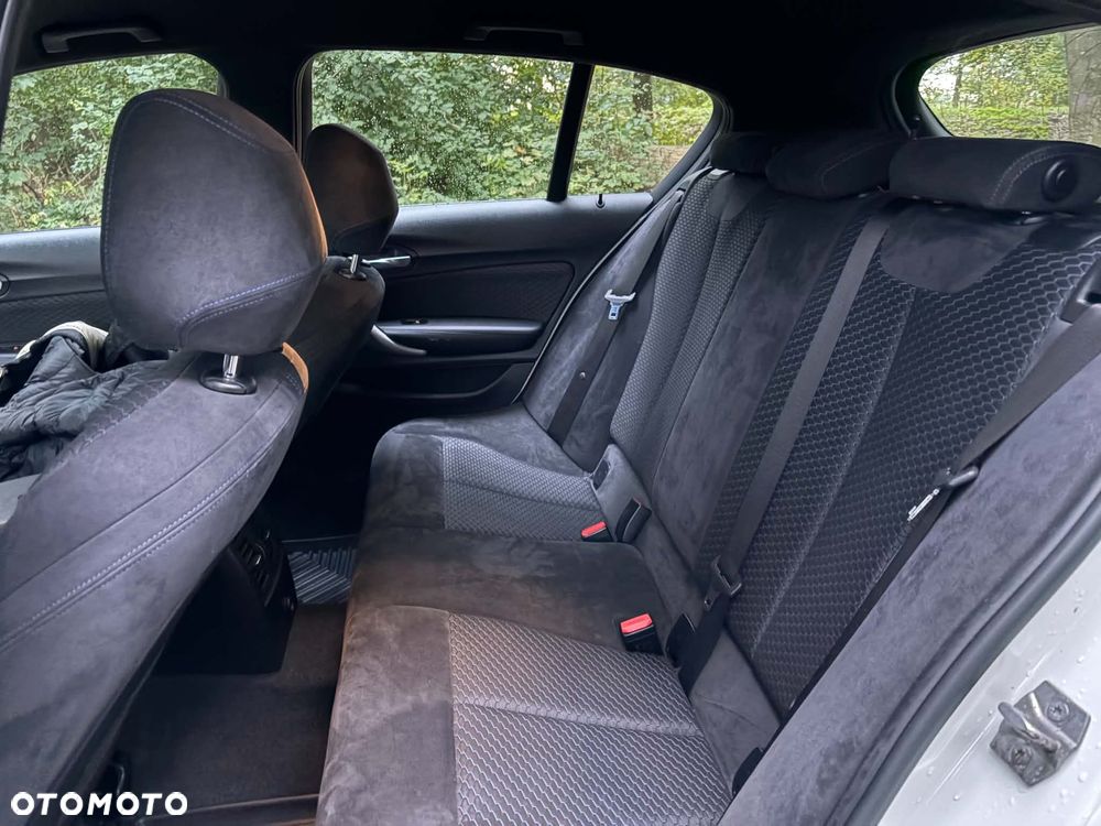 BMW Seria 1 - 10
