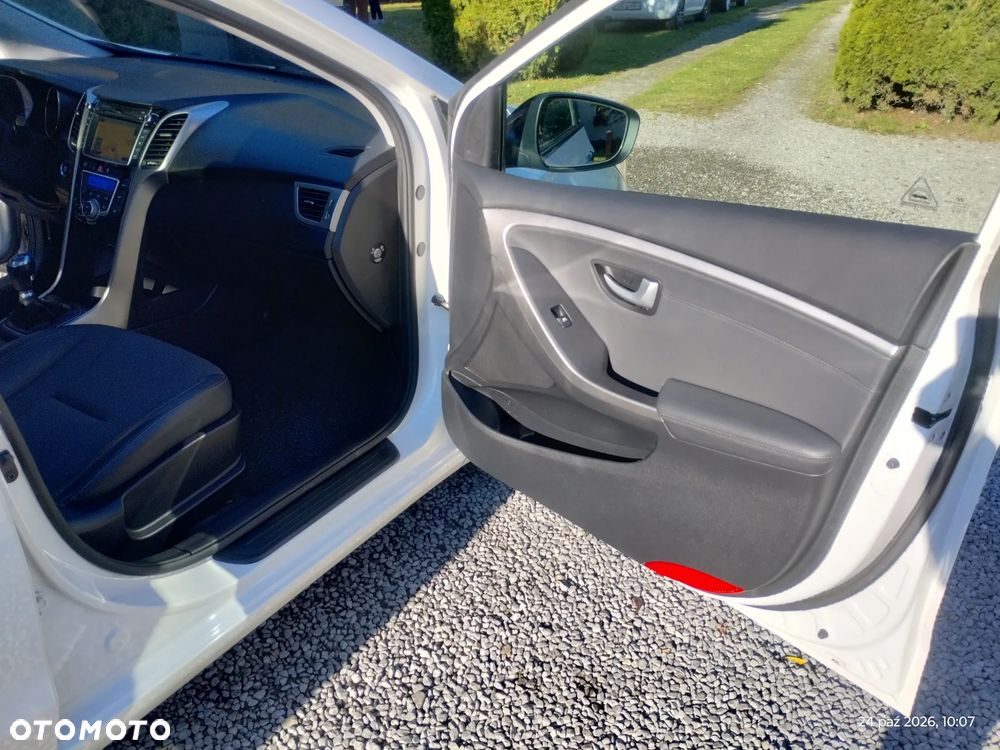 Hyundai i30 - 29