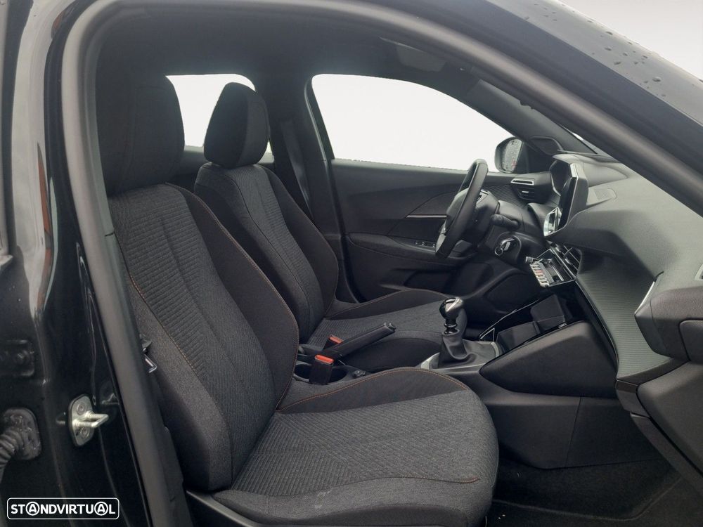 Peugeot 2008 1.2 PureTech Style - 15