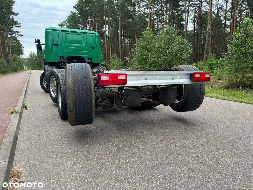 Scania P360 8X2 - 5