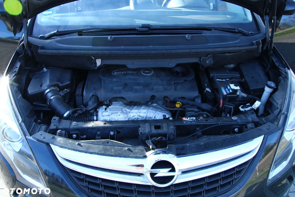 Opel Zafira Tourer 2.0 CDTI Edition - 9