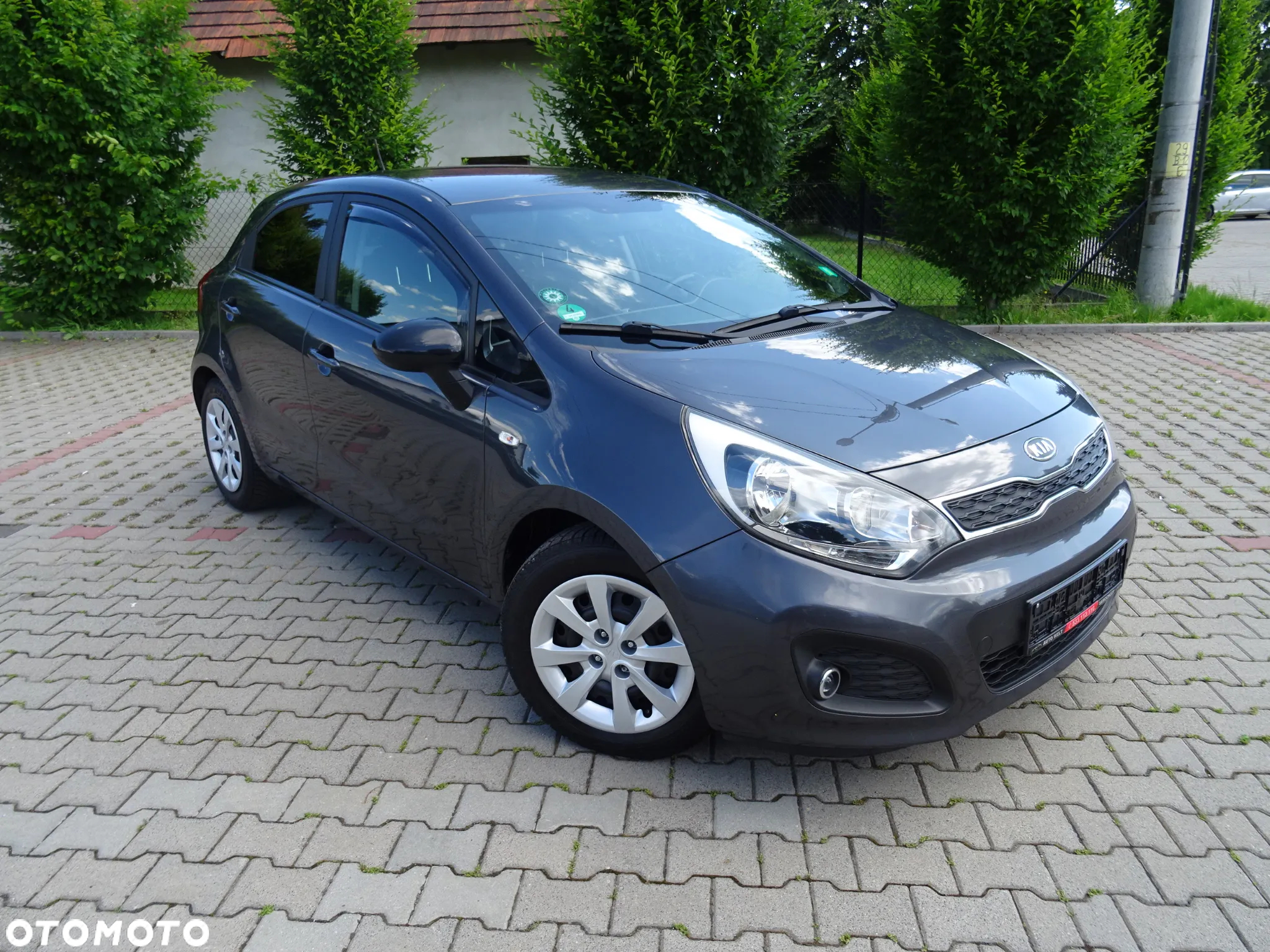 Kia Rio 1.2 XL - 2