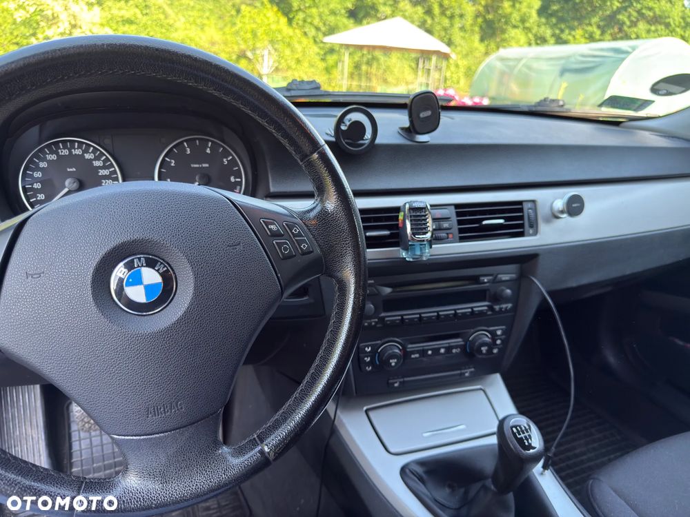 BMW Seria 3 - 10