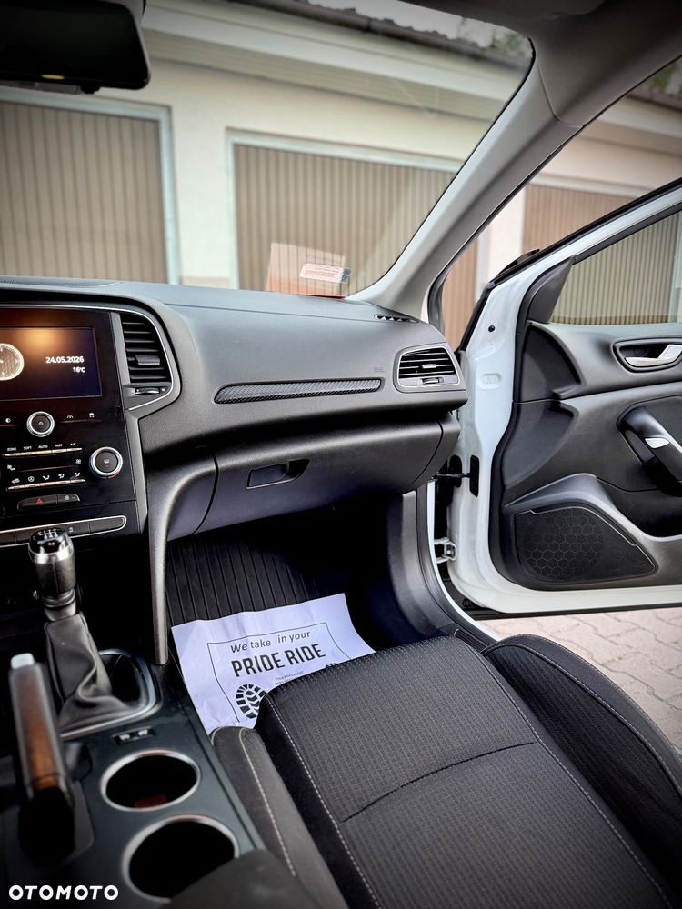 Renault Megane 1.5 dCi Zen - 27
