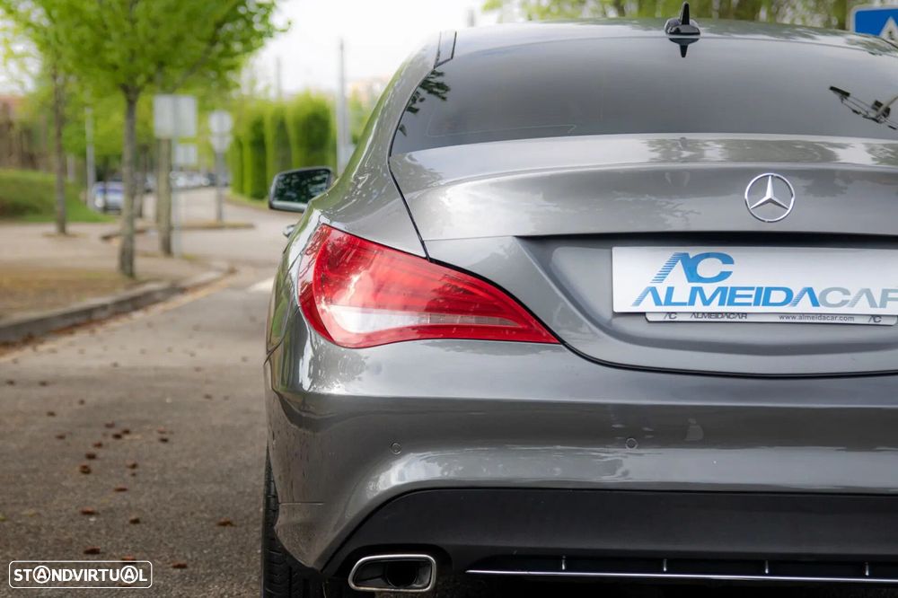 Mercedes-Benz CLA 220 CDI Urban Aut. - 26