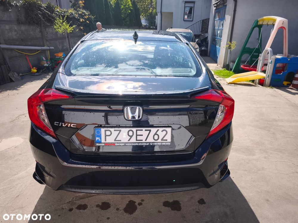 Honda Civic 1.5 i-VTEC Turbo CVT Executive - 8