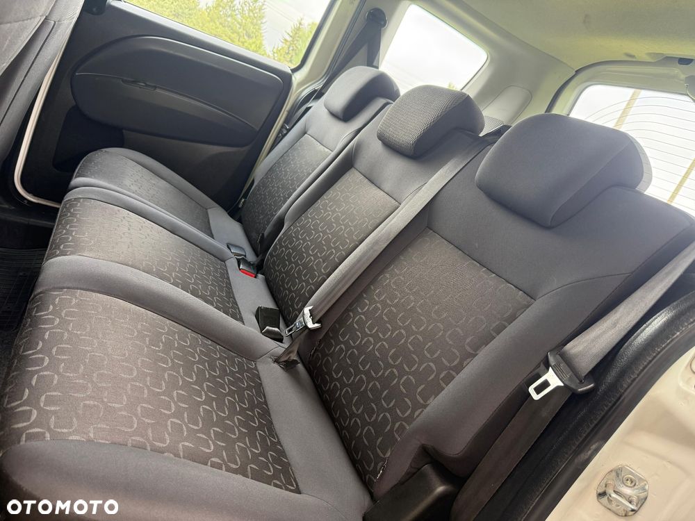Fiat Doblo - 10