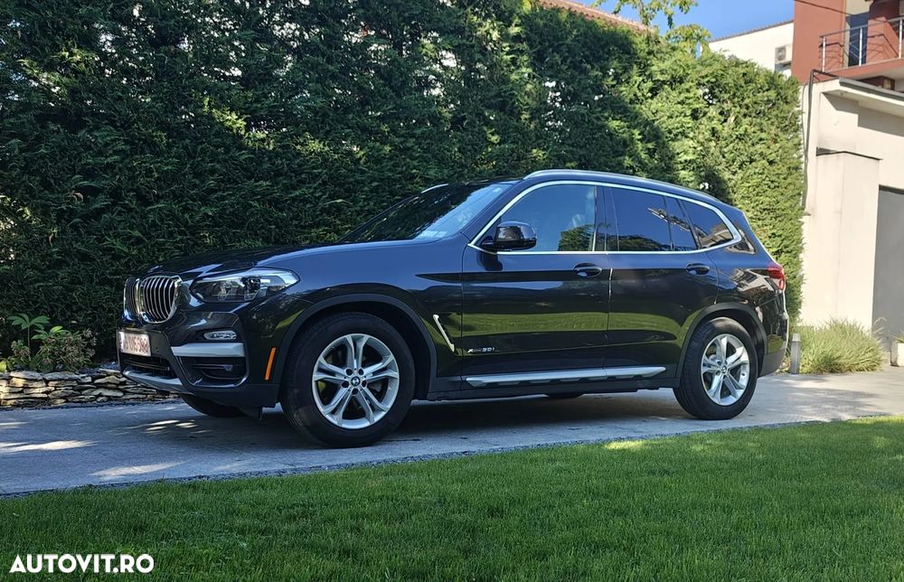 BMW X3 xDrive30i AT xLine - 1