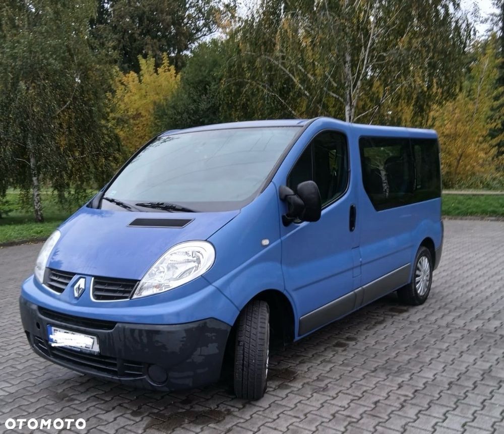 Renault Trafic - 1
