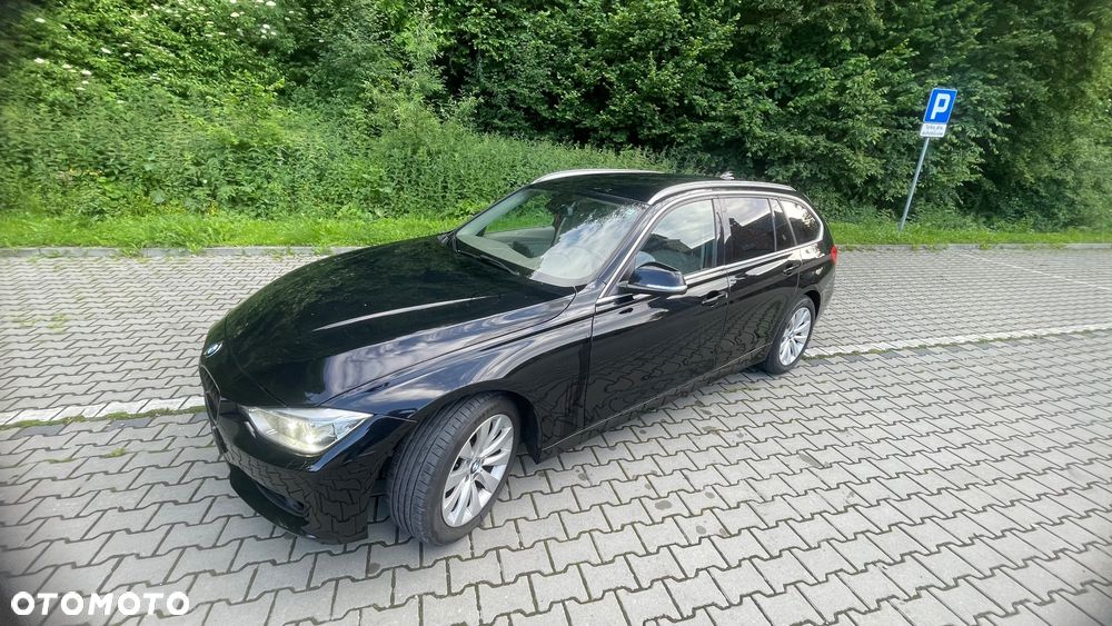BMW Seria 3 316d - 29